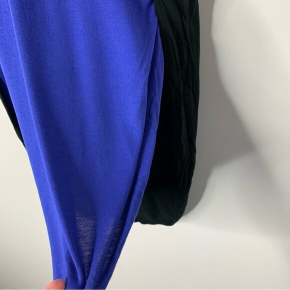 Aritzia Wilfred Capucine T-shirt Top Split Side Short Sleeve  Black Blue Size XS - Picture 5 of 8